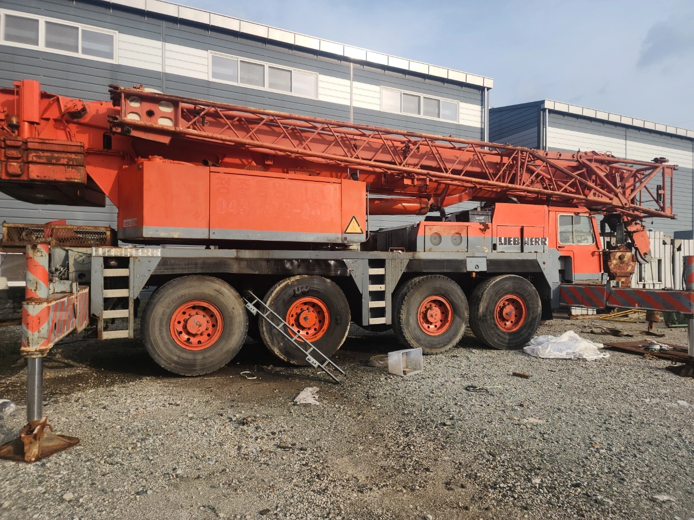 Used 1998 LIEBHERR LTM 1090-2 Rough Terrain Cranes Texas US | Uriquip #1421003