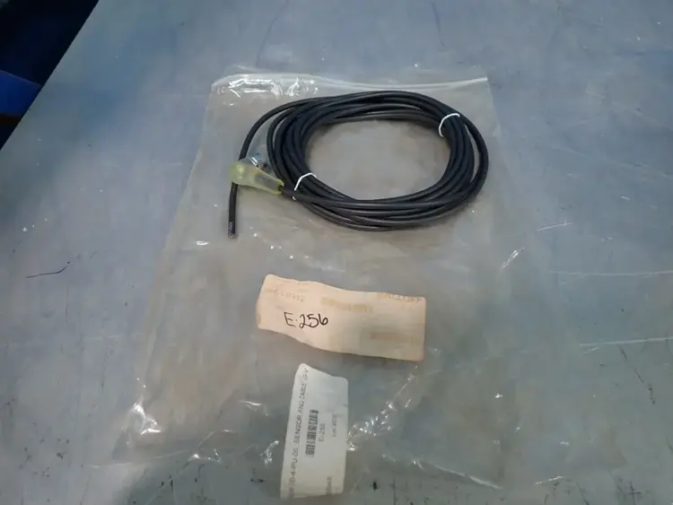 Used BALLUFF BCC0312 Cable & Wire | HGR 24 #742812