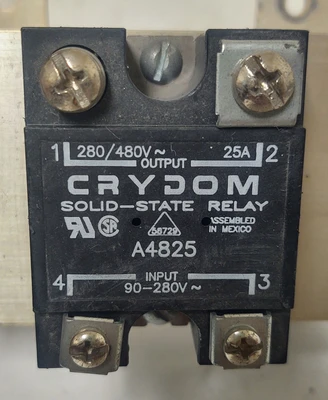 🔥CRYDOM A4825 SOLID STATE RELAY 480VAC 25A with HEATSINK