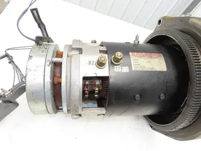 Raymond FD2-4002 36/48V DC Drive Motor Steering Swivel Wheel Hub Assy 410027