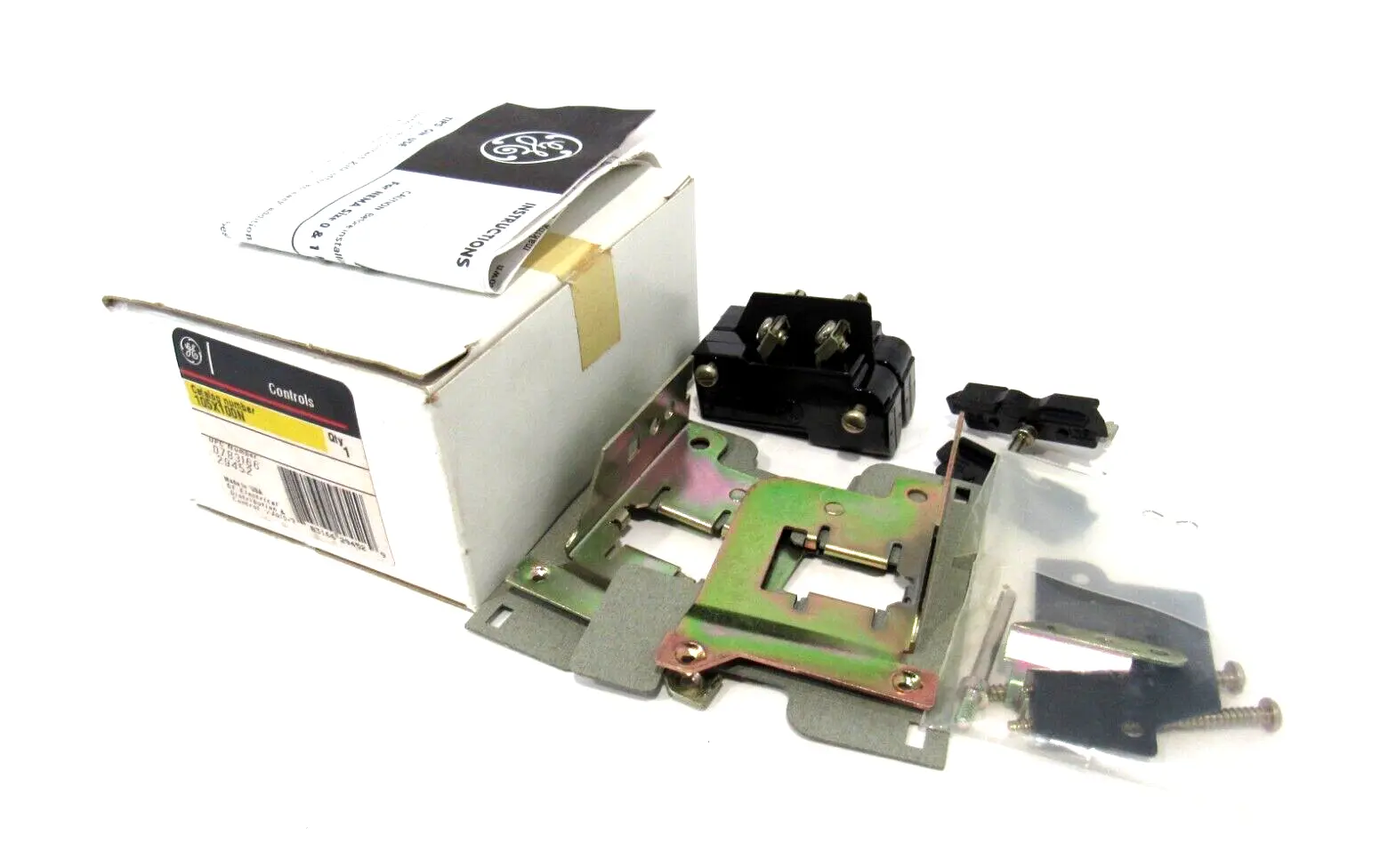 NEW GENERAL ELECTRIC 105X100N AUXILIARY CONTACT KIT