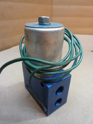 USED FLUID POWER COMPONENTS INC 8-5-2A-24