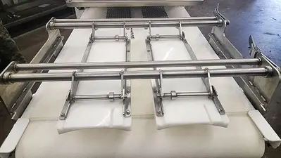 2022 OLIVER 4-24 BL2 Bollilo Moulder | Harvest Equipment and Fabrication Inc (2)