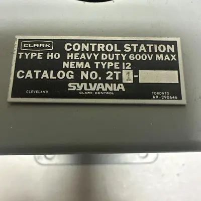 New | in-Stock SYLVANIA 100-2T1 Miscellaneous Equipment (Electrical & Power) Ohio US | Surplus Asset Holdings #1242031