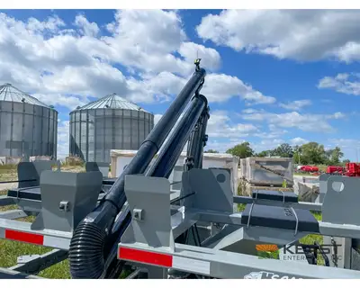 Used TRAVIS _UNKNOWN_ Seed Tenders Iowa US | Keast Enterprises #1360492