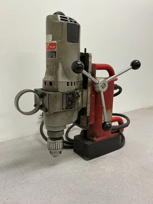 Used MILWAUKEE SMART 6 Portable Drills including Magnetic Base Ohio US | Equipment Recovery Corp. #1331793