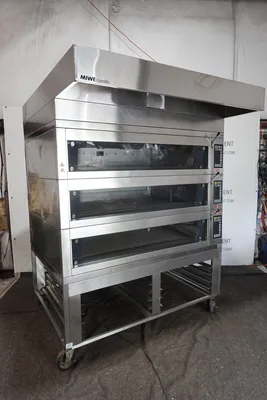 MIWE ELECTRIC CONDO TRIPLE DECK OVEN STEAM INJECTED ARTISIAN BREAD MODEL CO 3.1408