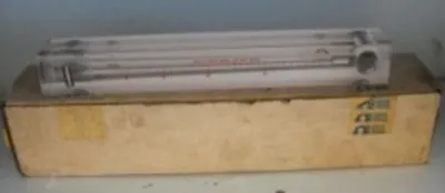 QTY. 1. OMEGA FLOW METER SCFM-AIR-STP-READ FLOAT A...