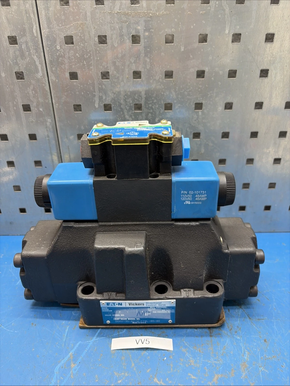 New | in-Stock Eaton F3DG5V8S2CTMFTWLB10 Valves/Fittings Indiana US | J&J Industrial Supply #1354724
