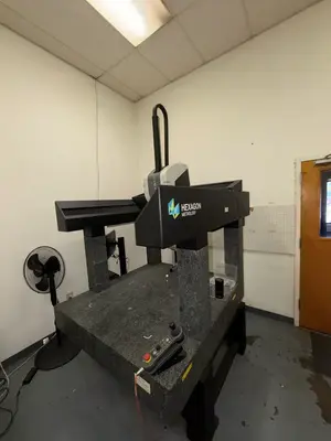 2015 HEXAGON 7.10.7 SF Coordinate Measuring Machines | Machnet (1)