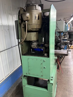 Used _UNKNOWN_ _UNKNOWN_ C-Frame Presses Michigan US | Miedema Asset Management Group #1371733