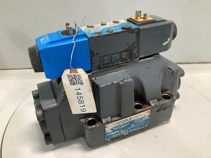 USED VICKERS DG4V-3-6C-M-U-HL7-60-B13