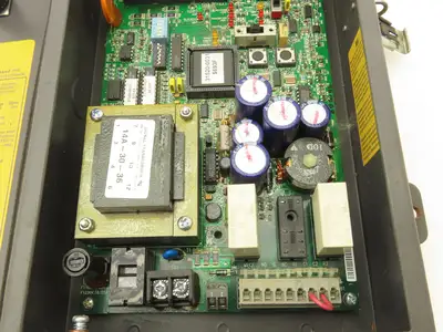STI 70027-1002 Safety Light Curtain Controller W/Key 115VAC 50/60Hz 30VA