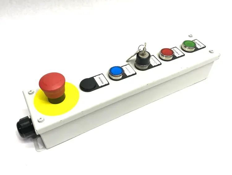 Used UNBRANDED OPERATOR PUSHBUTTON ENCLOSURE CONTROL ASSEMBLY, ENABLE, DISABLE, Electrical Boxes | Maverick Industrial Sales #1119706