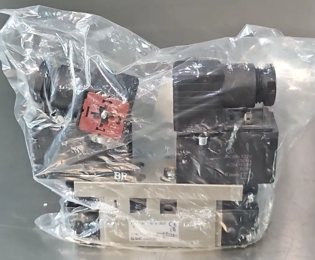 SMC SMC EVS7-6-FJG-D-5Solenoid Valves (BIN433)