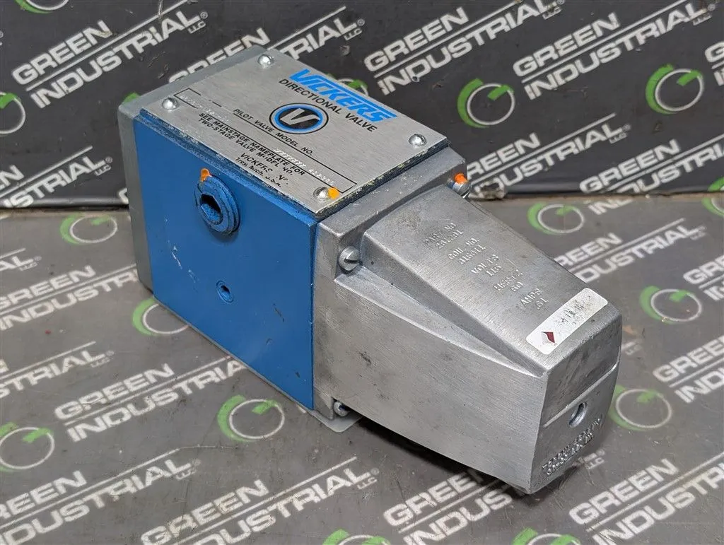 Vickers DG4S4-012A-50 Directional Pilot Valve 115V Coil 412386 Used