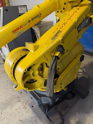 2005 FANUC R2000IA/125L 6 Axis Robots | K.B. Industries LLC (6)