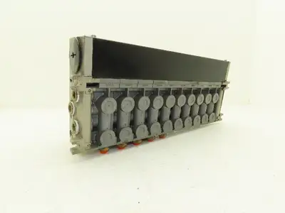 SMC NVV5FS3-01T-101  10-Station Pneumatic Solenoid Valve Manifold NVFS3300-5FZ