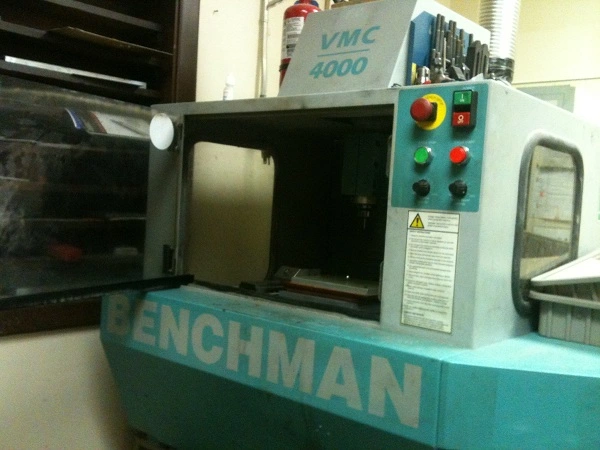 Used 1998 BENCHMAN VMC Vertical Machining Centers | Two Spade Machinery LLC #507750