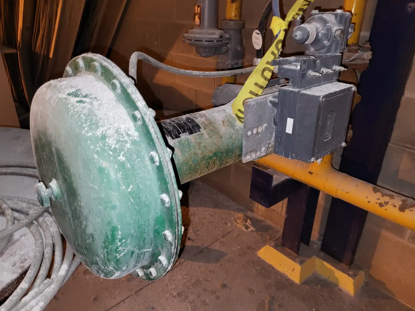 USED FISHER ET