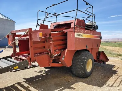 USED 2005 HESSTON 4790