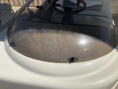 USED 2004 BENNINGTON 2280 RL