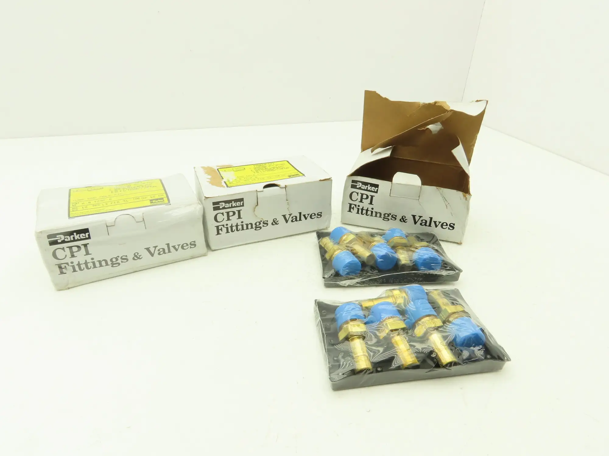 Parker 8-8T2HF-B CPI Tube End Male Adapter 1/2" Tube 1/2" NPT Male Lot of 30