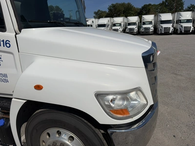 Used 2016 HINO 268A Box trucks Indiana US | Miedema Asset Management Group #1414600