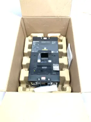 USED SCHNEIDER ELECTRIC SQUARE D CIRCUIT BREAKER 2-POLE 400A