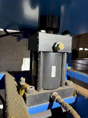 3,000 PSI LEADER ENGINEERING FABRICATION HEAT PRESS. STOCK #0432026