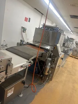USED 2023 AM Manufacturing Apache Dough press and Docker