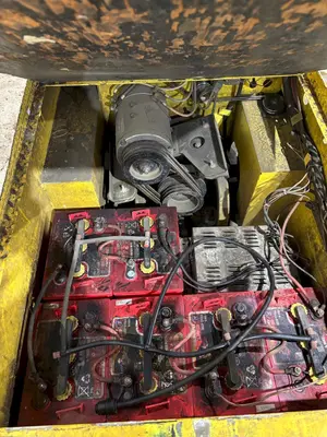 USED CUSHMAN 898361