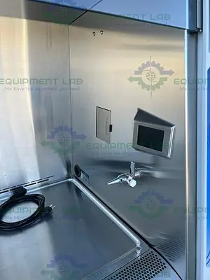 USED LABCONCO 302611100 CLASS II TYPE A2 LOGIC PLUS BIOLOGICAL SAFETY CABINET 6 FT, 115V