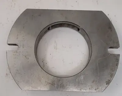 MOUNTING PLATE, 7" DIAMETER, BASE 10"X7", THROUGH HOLE ID 5"