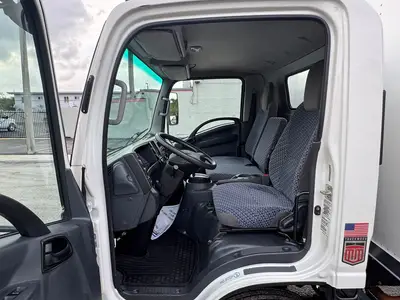 Used 2023 ISUZU NPR HD Box trucks Florida US | Truck and Van Outlet #1509234