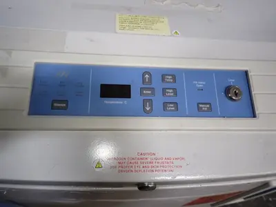 USED THERMO FISHER SCIENTIFIC 7402