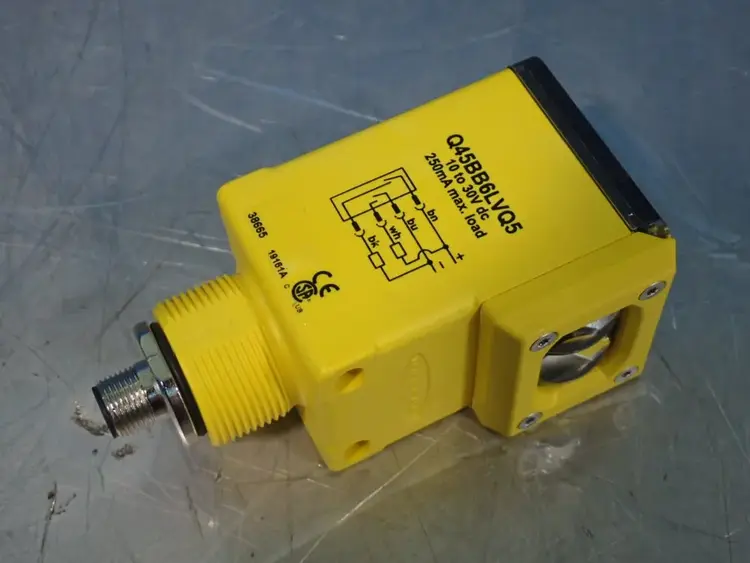 Used BANNER Q45BB6LVQ5 Photoelectric Sensors Ohio US | HGR 24 #1084768