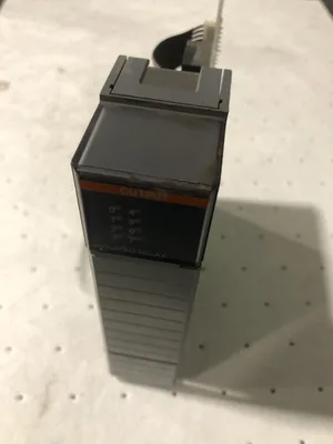 USED ALLEN BRADLEY 1746-OX8