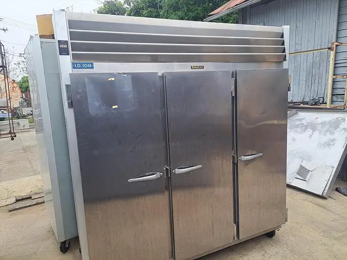 Used TRAULSEN G22010 Freezers California US | Machinery & Equipment #138942