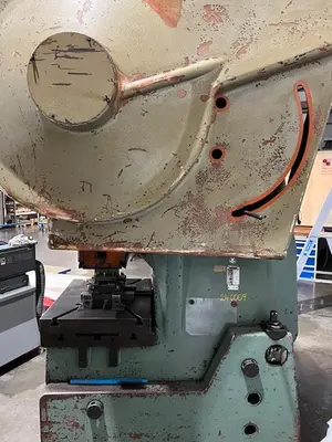 Used 1980 SMERAL LEN 63 C C-Frame Presses CZ | Amaron s.r.o. #1061718