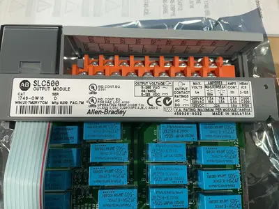 Used ALLENBRADLEY 1746OW16 Input / Output Modules Ohio US | HGR 24 #1345357