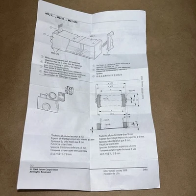 NEW Eaton M22-IY1-PG