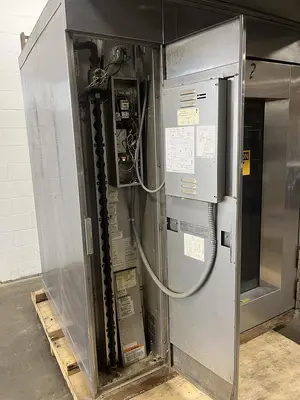 USED 2003 HOBART HBA2G