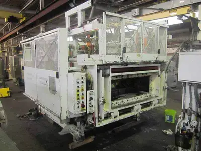 LYLE 150FH Thermoformer Web Fed Type | Perry Equipment (11)