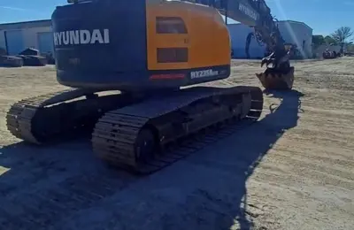 Used HYUNDAI HX235ALCR Crawler Excavators Illinois US | Mitsubishi HC Capital America #1362939