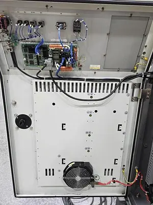 USED 2010 FANUC R-2000IB/210F