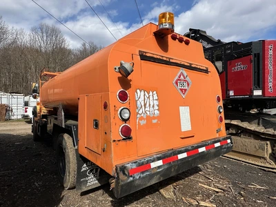 Used 1995 GMC C7500 FUEL TANKER Fuel & Lube Trucks New Jersey US | Proxy Equipment #1384909