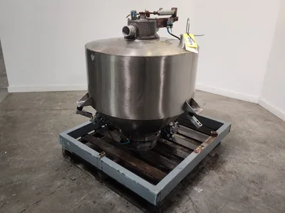 Used _UNKNOWN_ _UNKNOWN_ Dish & Cone Bottom Tanks West Virginia US | Cooper Industries #1409650