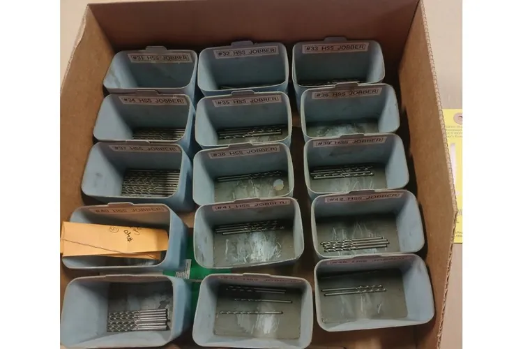 Used _UNKNOWN_ _UNKNOWN_ Jobber Length Drills Ohio US | Thompson Auctioneers #1547389