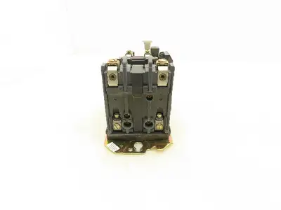 Allen Bradley 509-AOXD Starter Non Reversing 120V Coil 600VAC 18A 1HP Ser.B